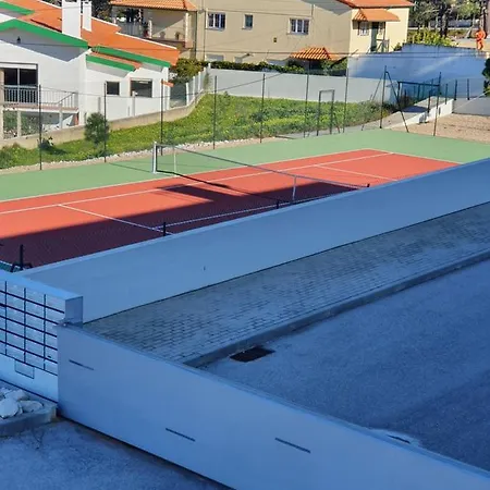 Peter Townhouse * 纳扎雷