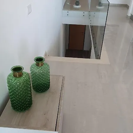 Peter Townhouse 公寓 *